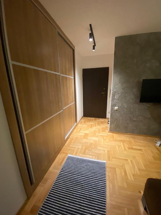 My Place Pristina Eksteriør bilde